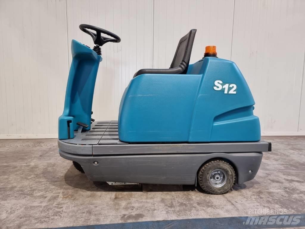 Tennant S12 Zamiatarki - Zgarniarki - Odśnieżarki