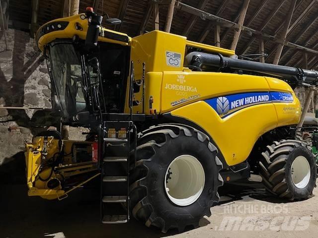 New Holland CR10.90 Kombajny zbożowe