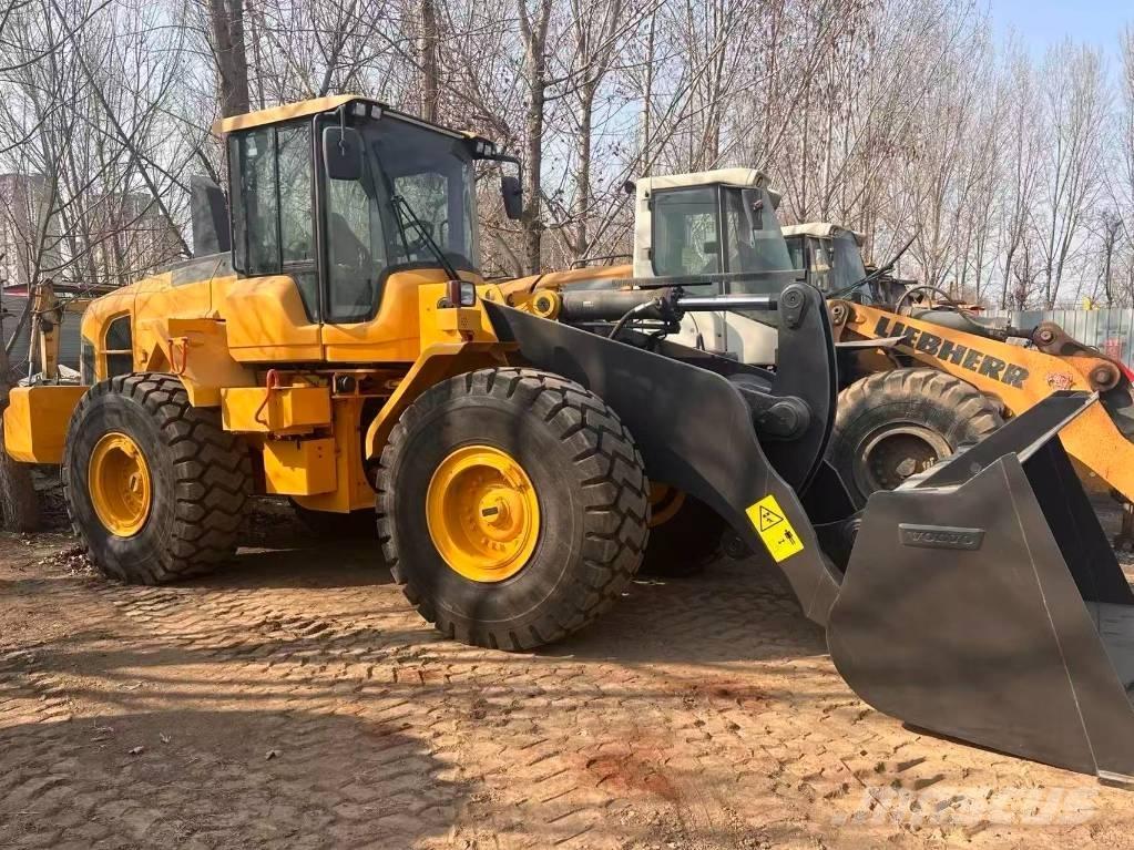 Volvo L 120 Ładowarki kołowe