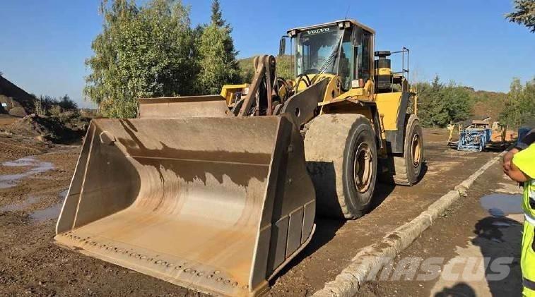 Volvo L 220 F Ładowarki kołowe