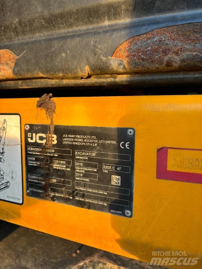 JCB 220 Koparki gąsienicowe