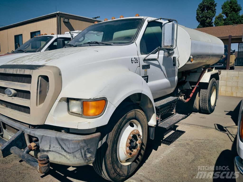 Ford F 750 XL SD Polewaczki