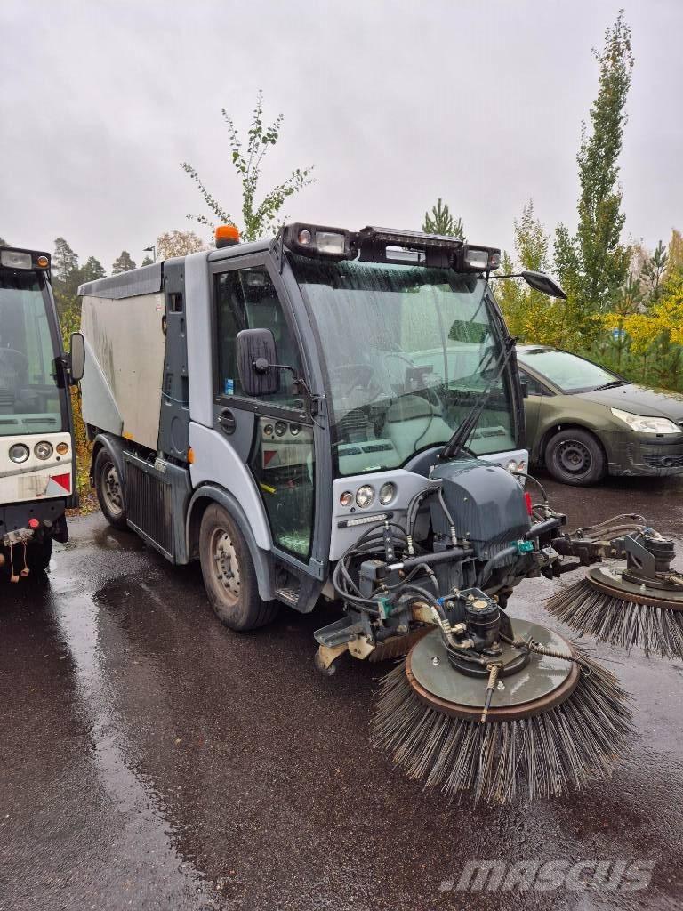 Hako Citymaster 2200 Zamiatarki - Zgarniarki - Odśnieżarki