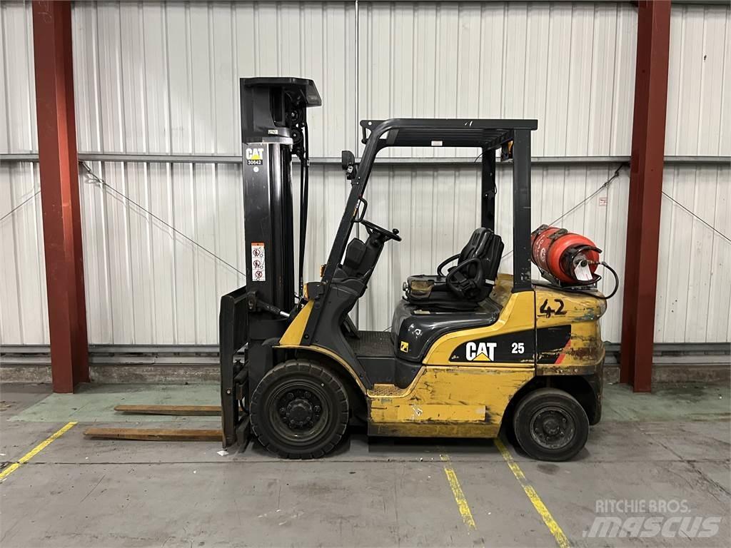 CAT GP25NT Wózki LPG