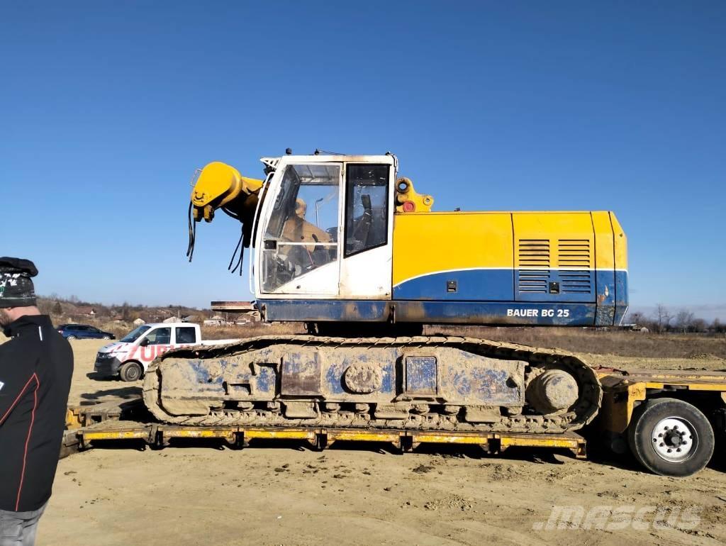 Bauer BG 25C Ciężkie wiertnice