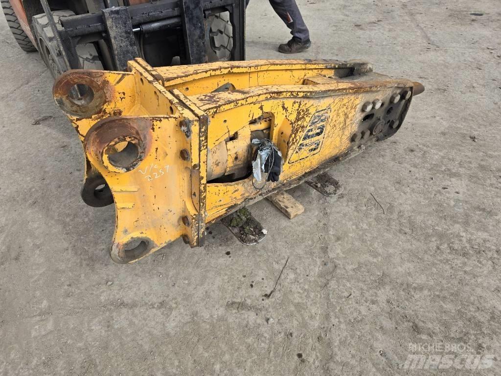 JCB 2T Młoty hydrauliczne