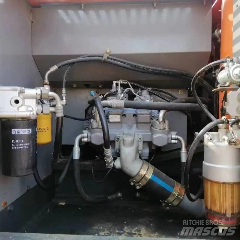 Hitachi ZX 240 Koparki gąsienicowe
