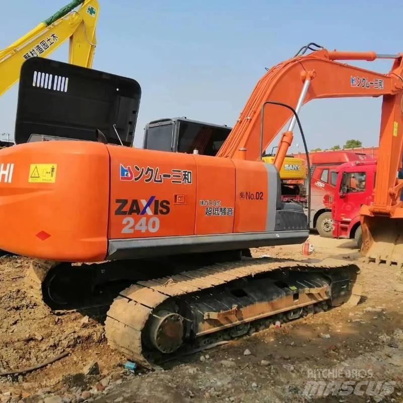 Hitachi ZX 240 Koparki gąsienicowe