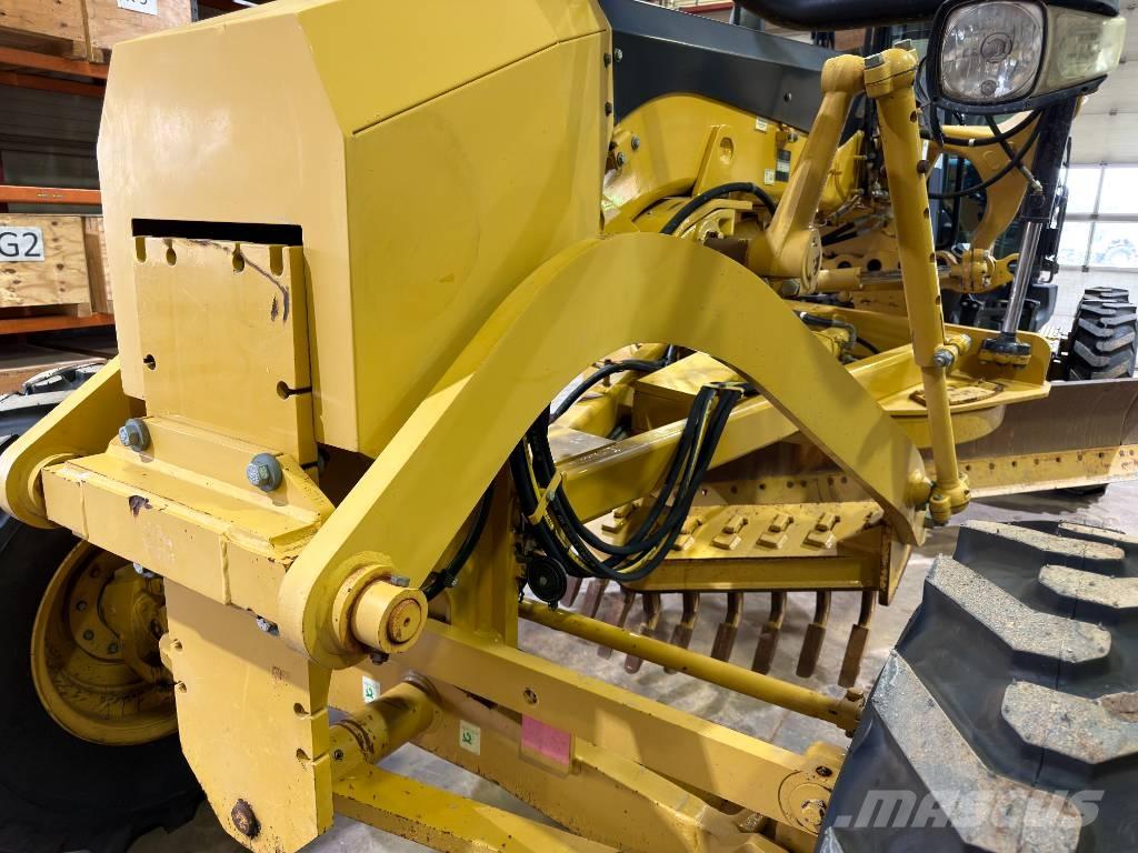 CAT 140H / 140M Spulchniarki