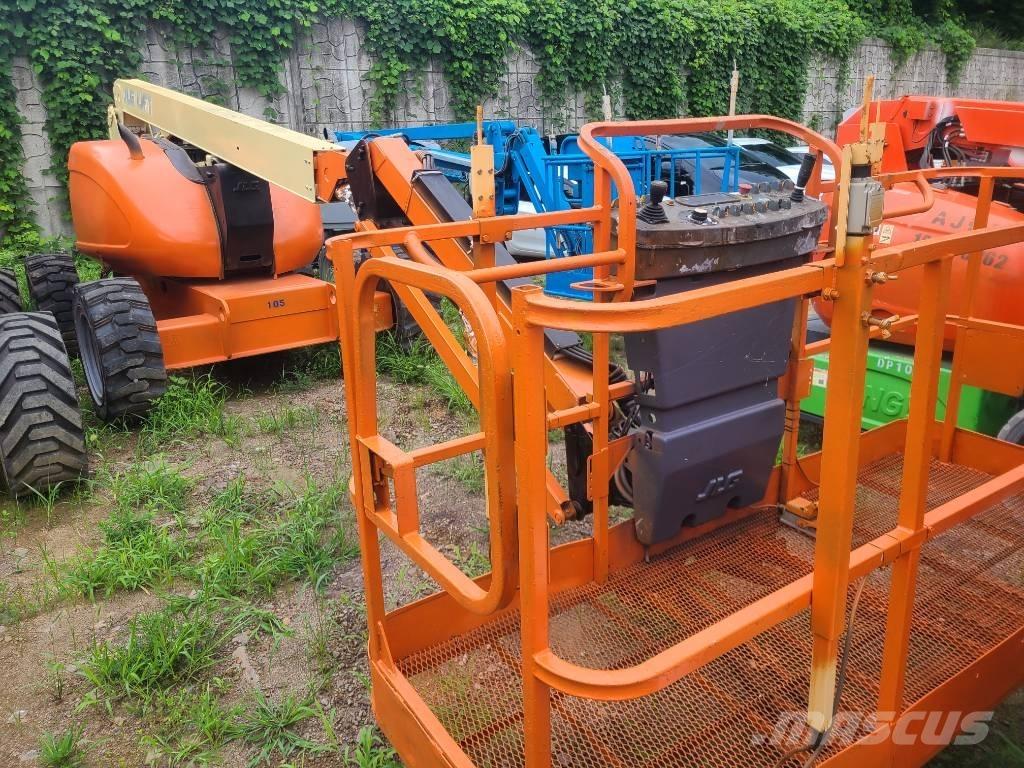 JLG 600 AJ Podnośniki przegubowe