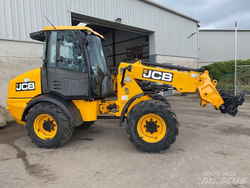 JCB TM 220 Ładowarki rolnicze