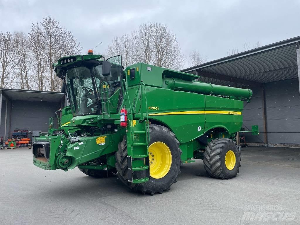 John Deere S790i Kombajny zbożowe