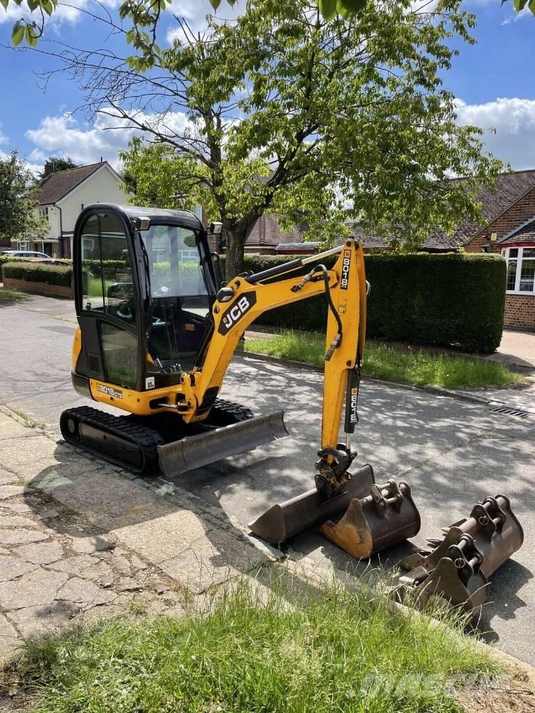 JCB 8018 CTS Minikoparki