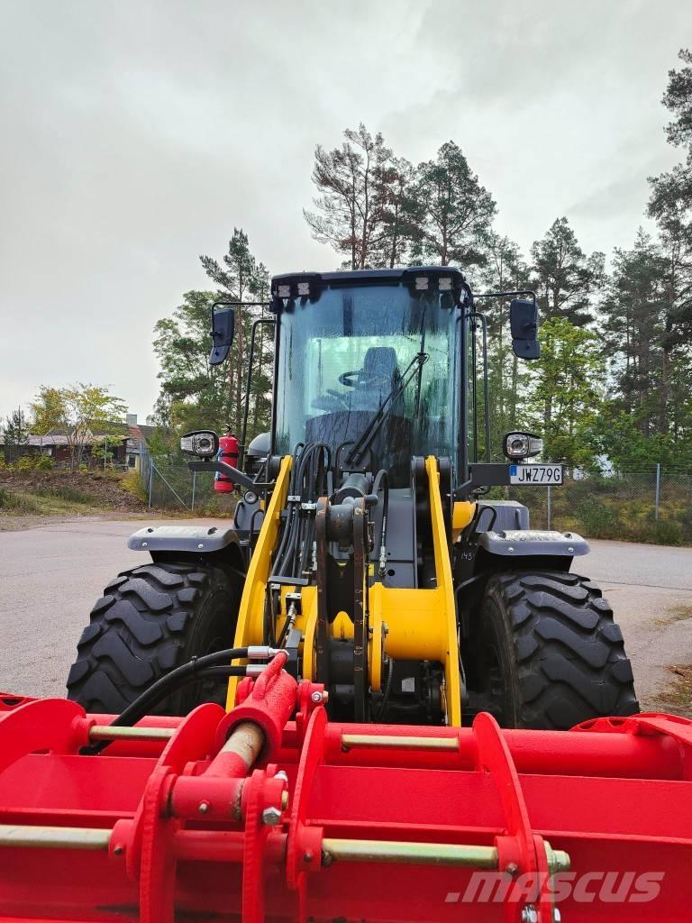 New Holland W 110 D Ładowarki kołowe