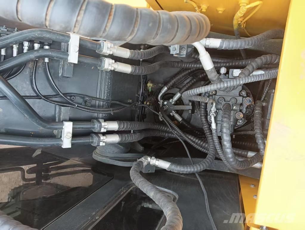 Hyundai 220 LC-9S Koparki gąsienicowe