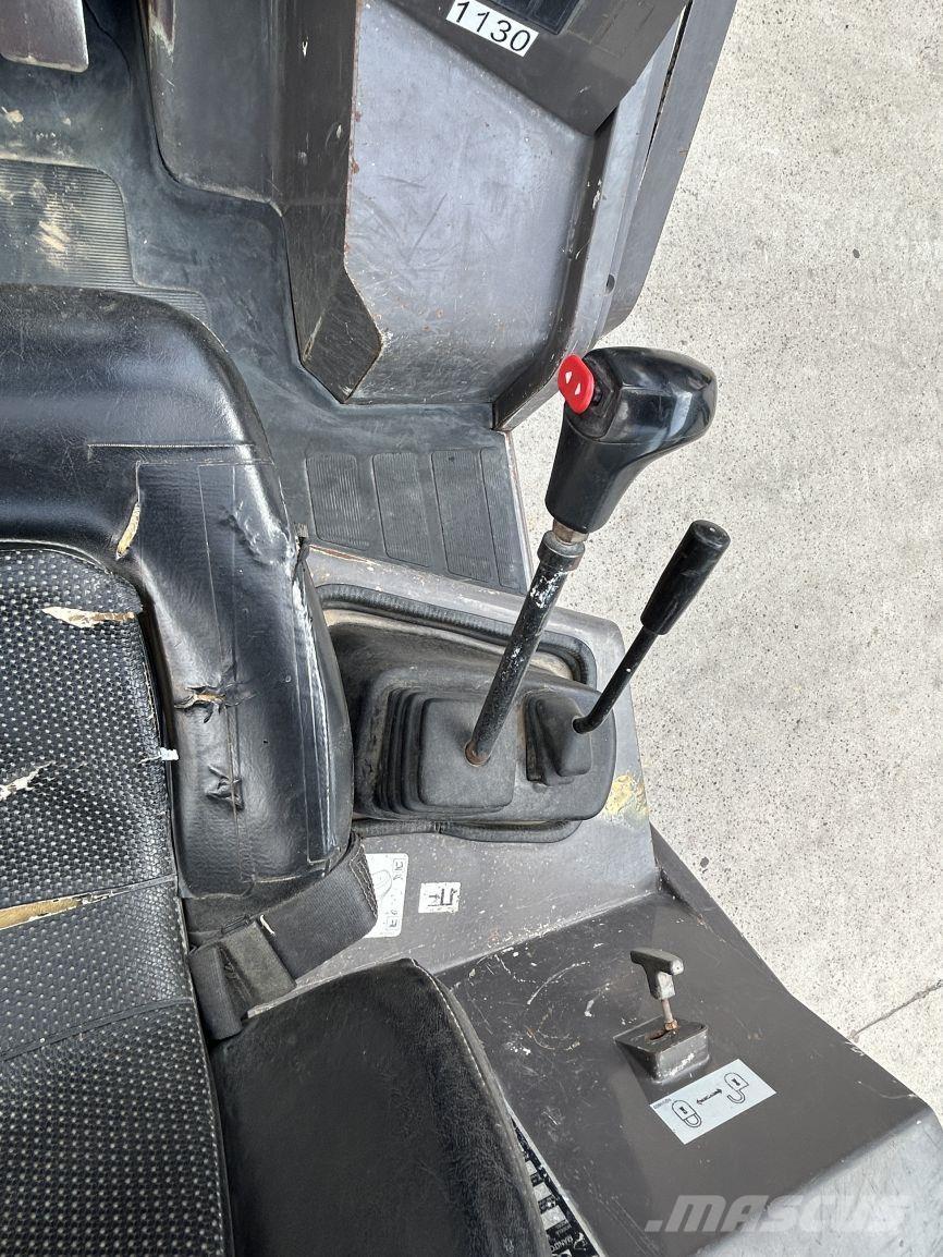 Manitou MH25-4 Wózki widłowe terenowe