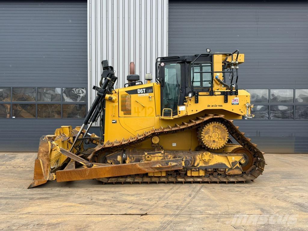 CAT D6T LGP Spycharki gąsienicowe