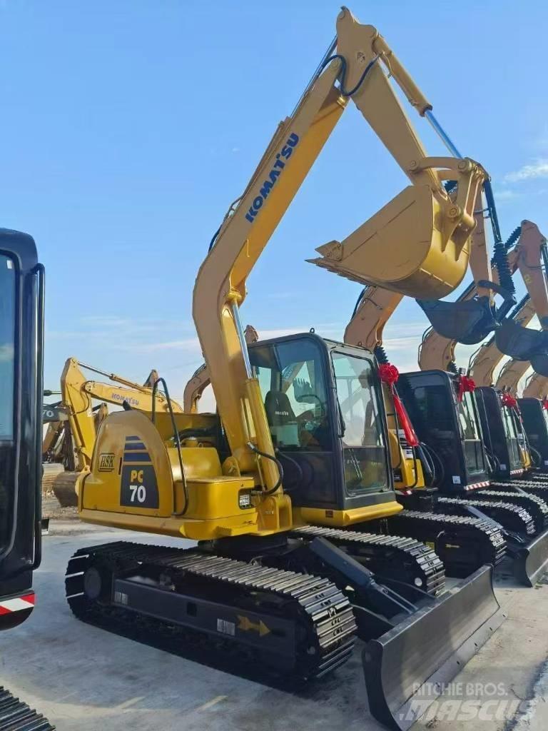 Komatsu 70 Koparki gąsienicowe