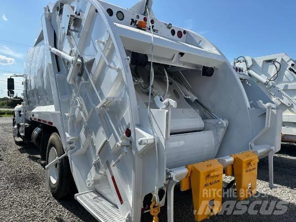 International 7400 Śmieciarki