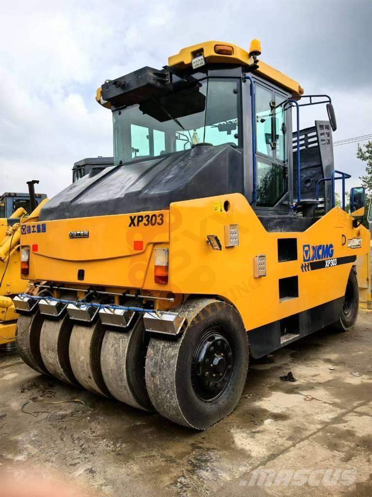 XCMG XP 303 Walce typu kombi