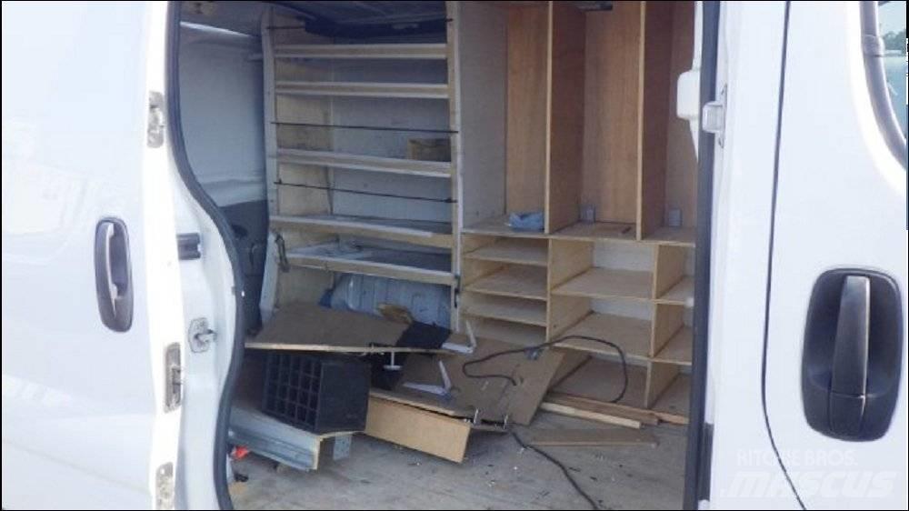Opel Vivaro Busy / Vany