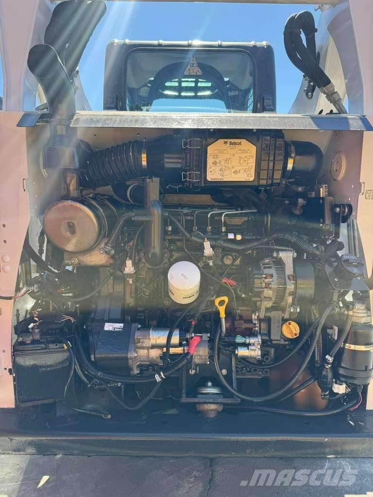 Bobcat T 590 Ładowarki burtowe
