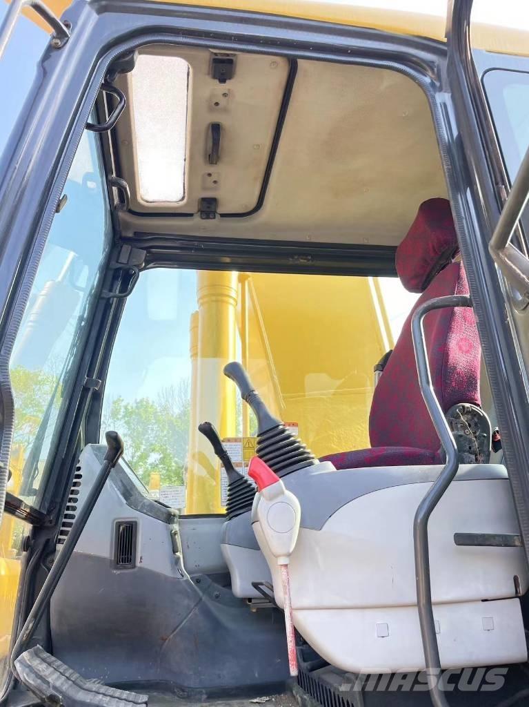 Komatsu PC 220-7 Koparki gąsienicowe