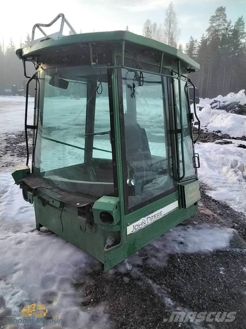 John Deere 1710 Kabiny i wnętrze
