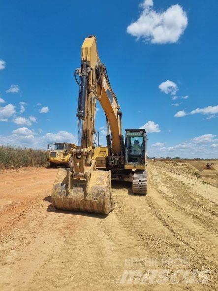 CAT 324 D Koparki gąsienicowe