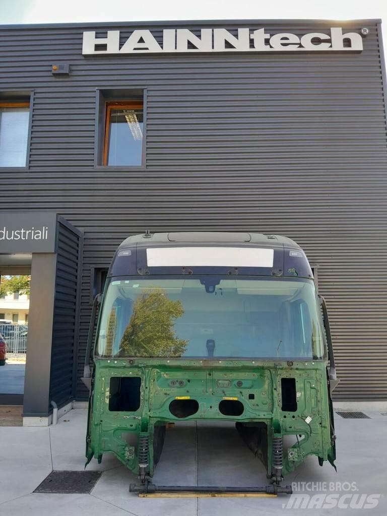 Volvo FH EURO 6 Kabiny i wnętrze