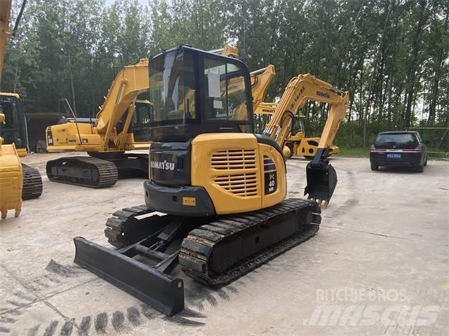 Komatsu PC40MR Minikoparki