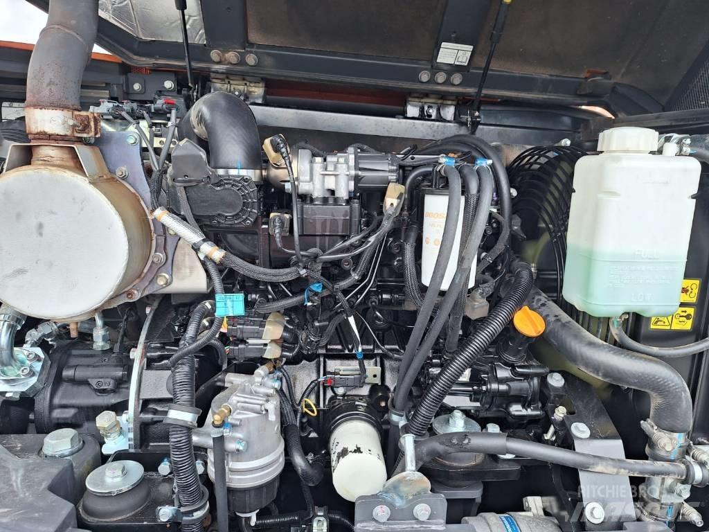 Doosan DX 85 R Koparki gąsienicowe