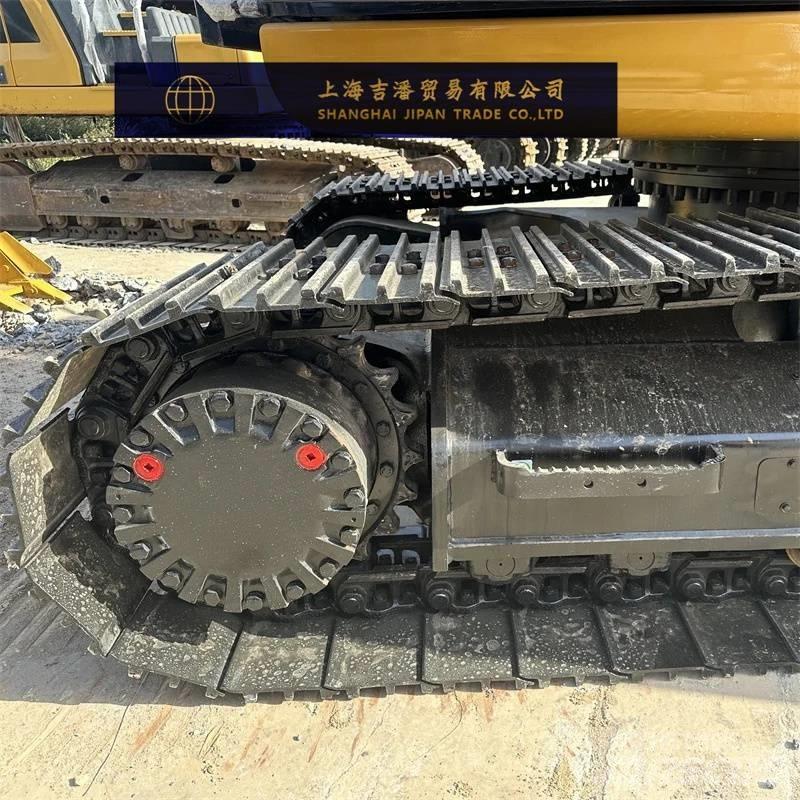CAT 330 D Koparki gąsienicowe