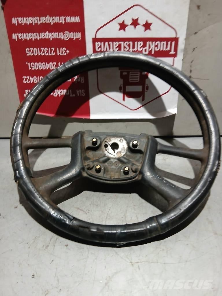 Scania R 440   1327026 Kabiny i wnętrze
