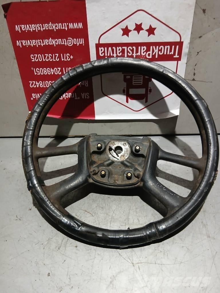 Scania R 440   1327026 Kabiny i wnętrze