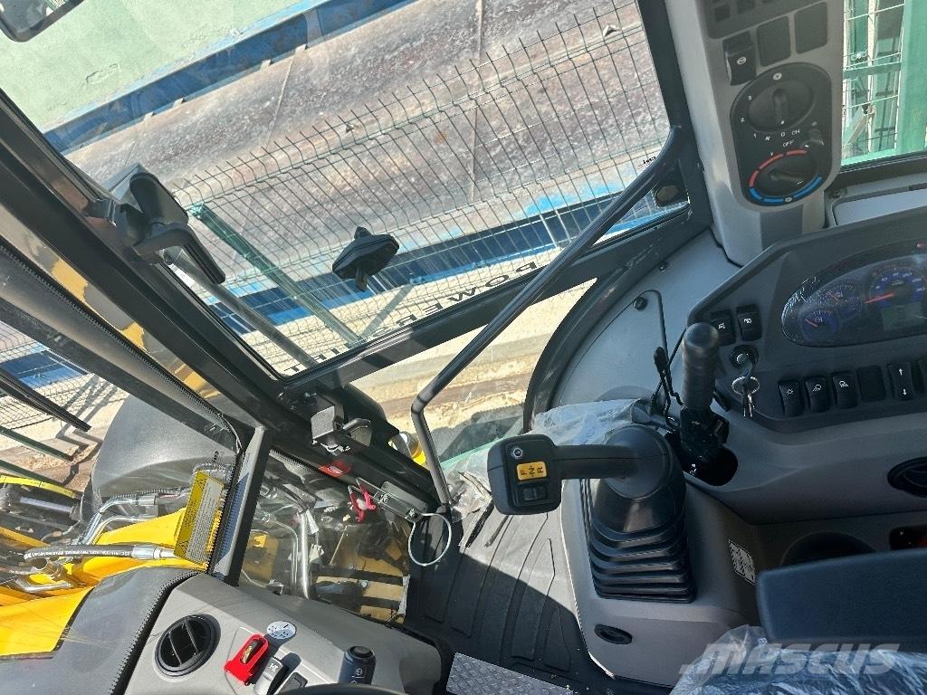 New Holland B 115 B Koparko-ładowarki