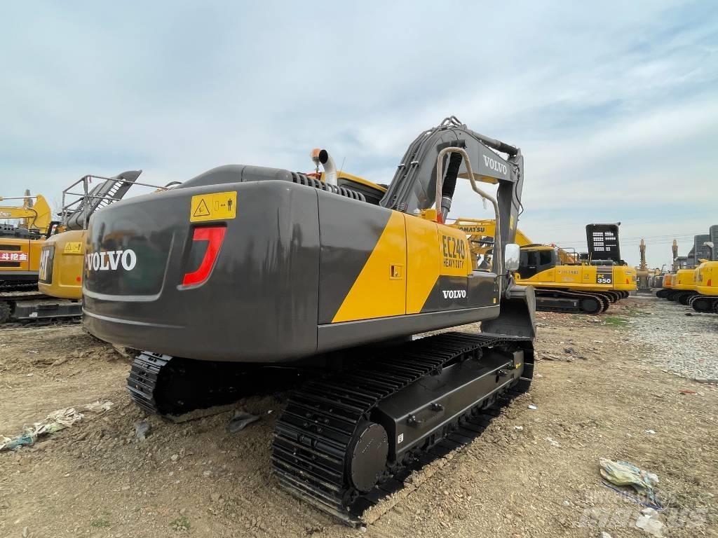 Volvo EC 240 Koparki gąsienicowe