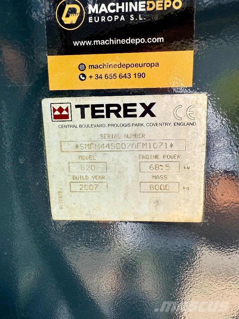 Terex 820 Koparko-ładowarki
