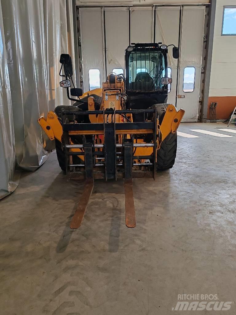 JCB 535-125 Hiviz Ładowarki teleskopowe