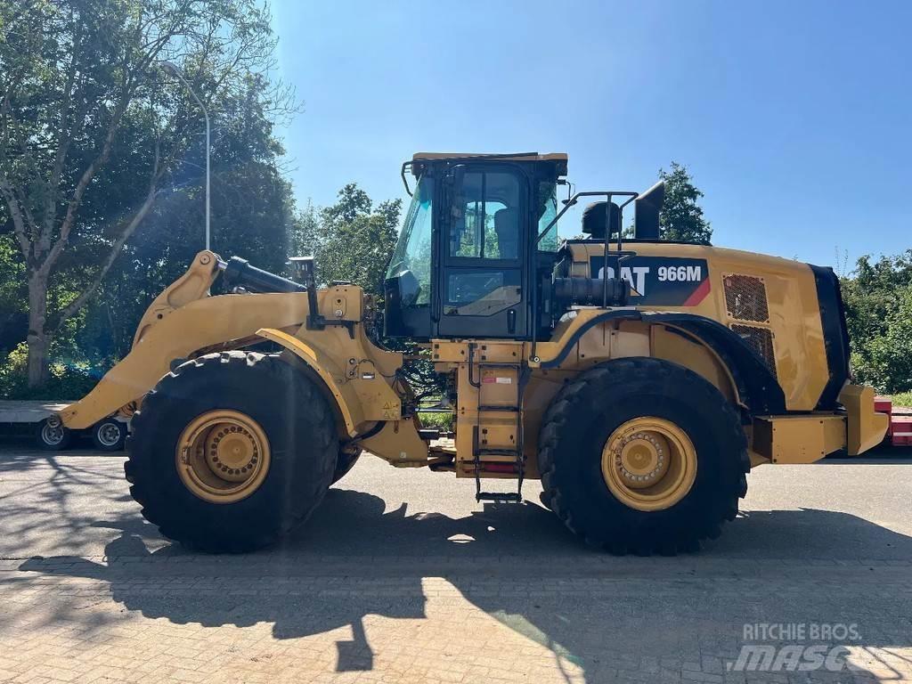 CAT 966M Ładowarki kołowe