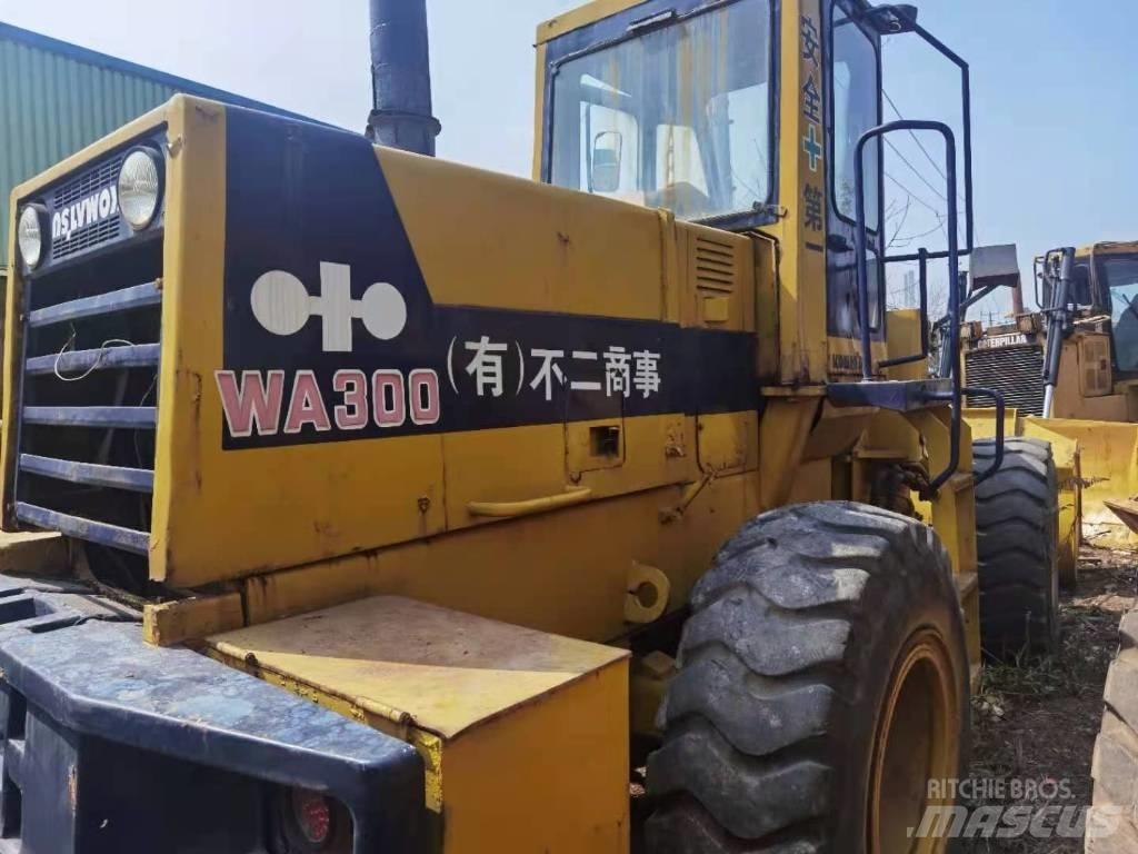 Komatsu WA 300 Ładowarki kołowe