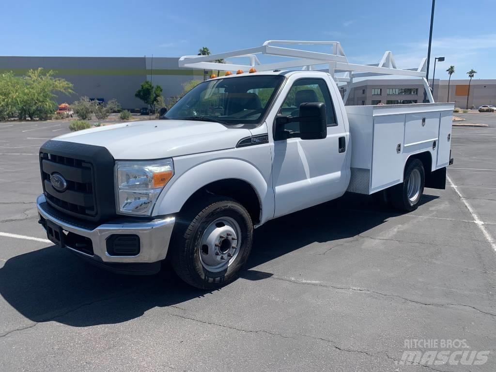 Ford F 350 HD Pick-upy / Pojazdy z otwieranymi burtami