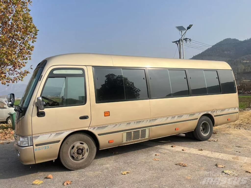 Toyota Coaster Autobusy międzymiastowe