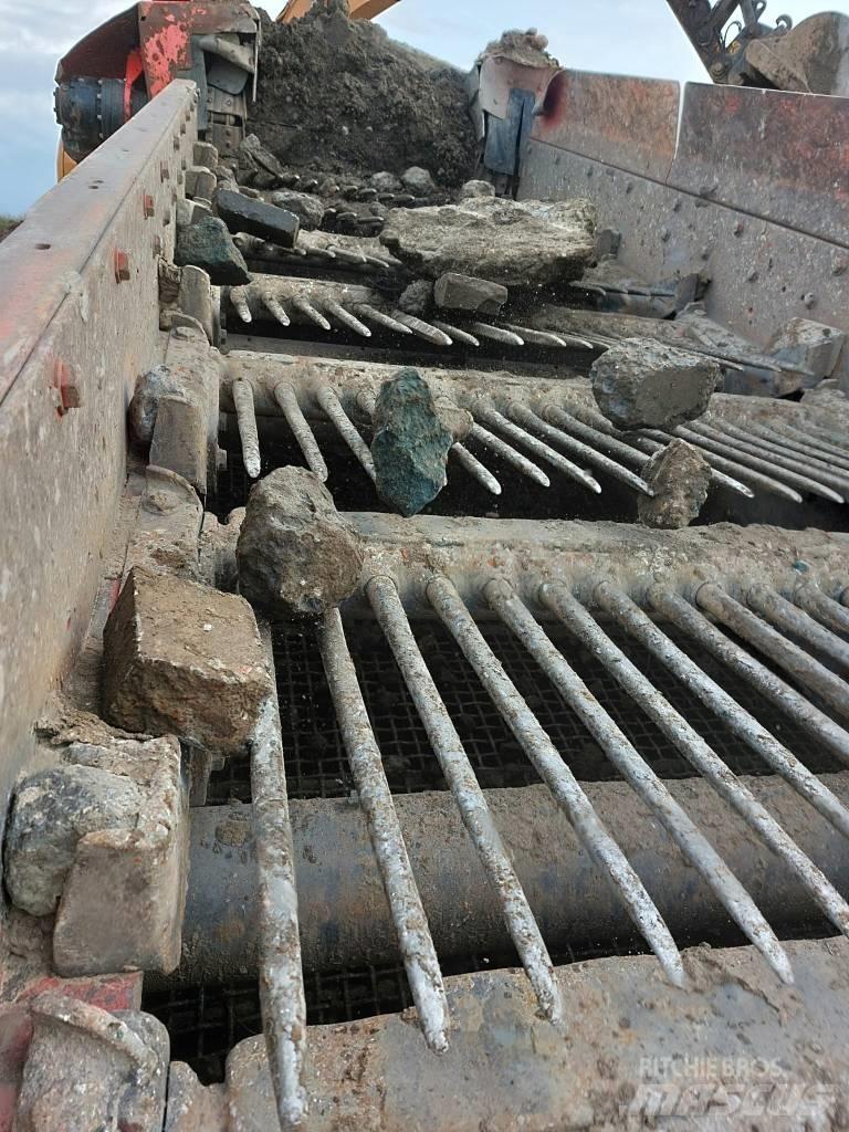 Terex Finlay 883 Przesiewacze mobilne