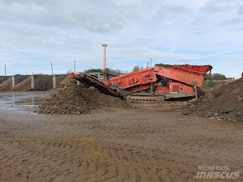 Terex Finlay 883 Przesiewacze mobilne