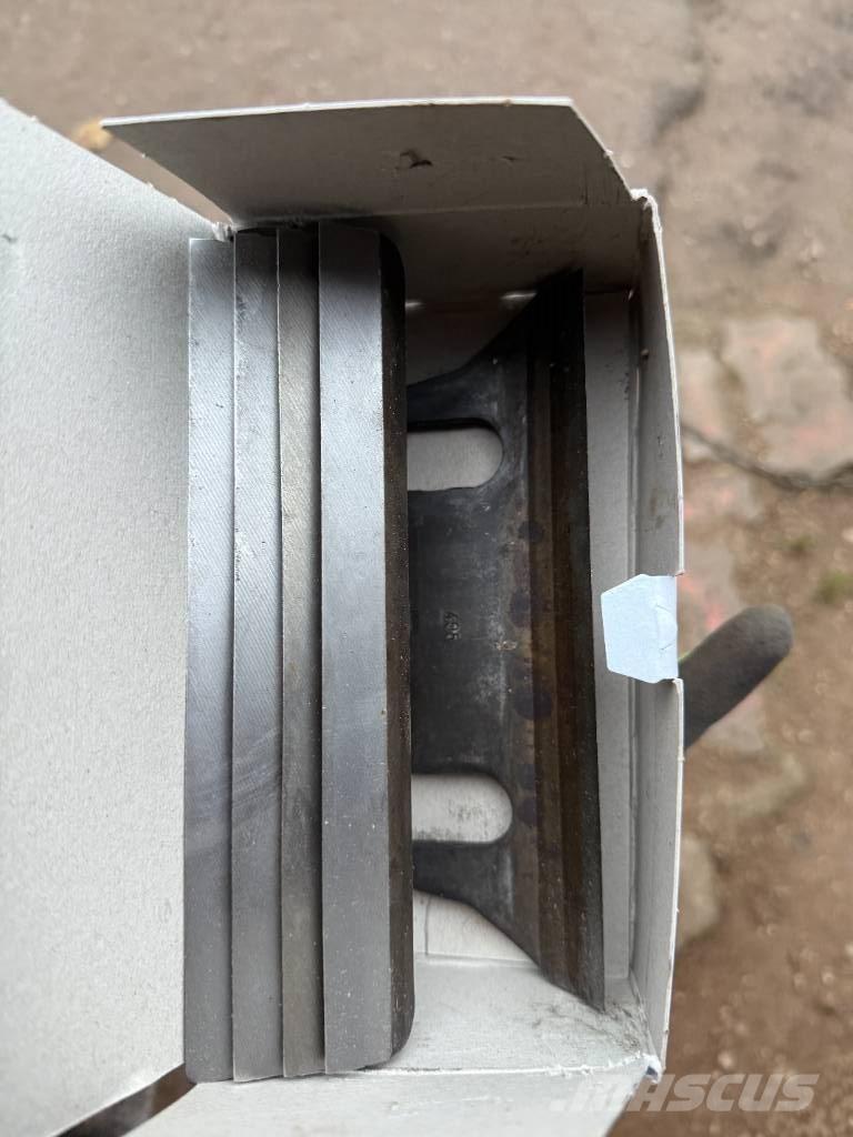 JF FCT 1350 Kombajny silosowe