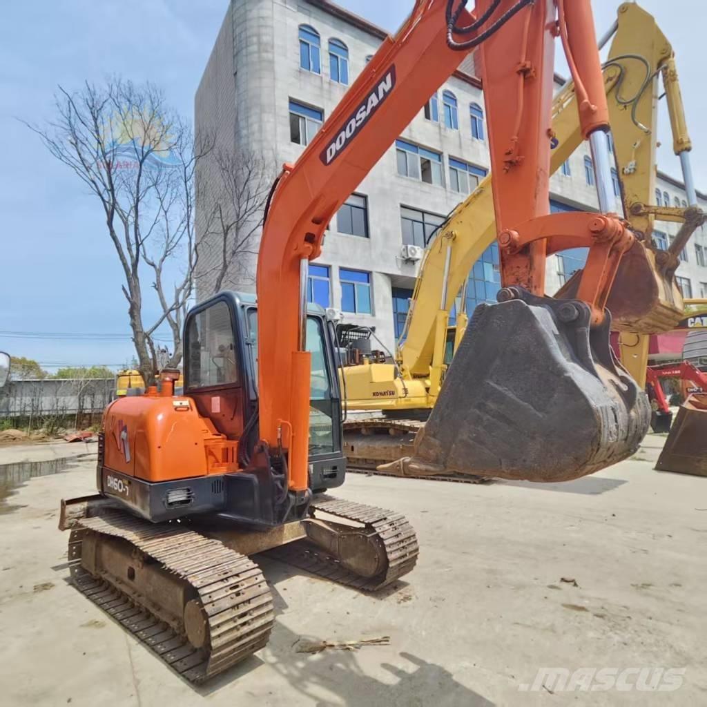 Doosan DH 60-7 Minikoparki