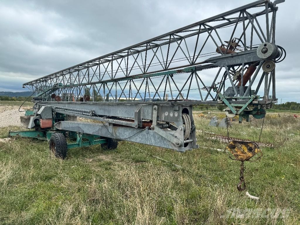 San Marco SMH 220 Żurawie samowznoszące