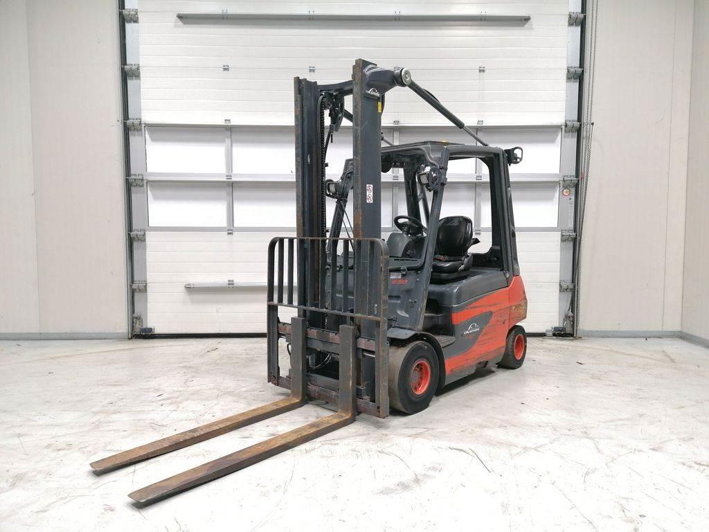 Linde E30-01 Wózki elektryczne