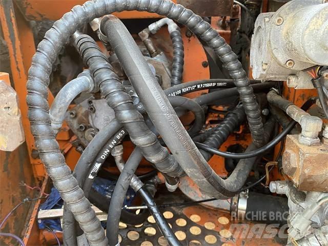 Hitachi EX60-5 Koparki gąsienicowe